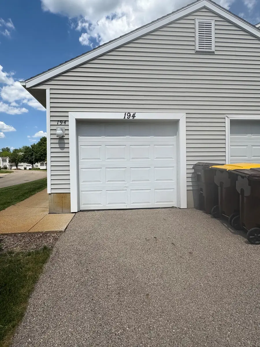 194 Hunters Lane Ne #37, Rockford, MI 49341 - #3