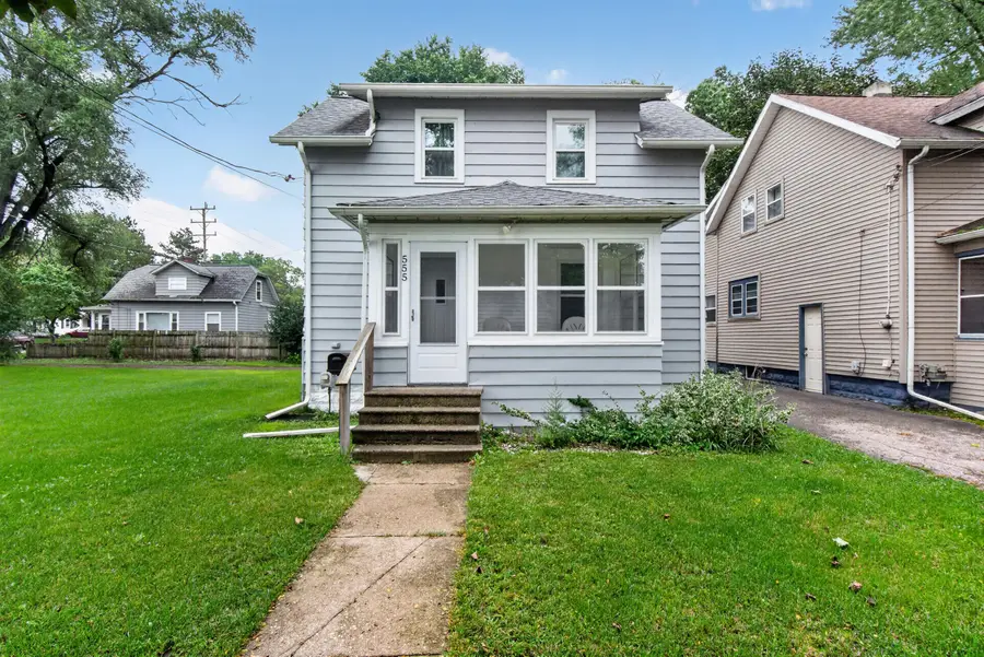 555 N Pleasant Street, Jackson, MI 49202 - #2