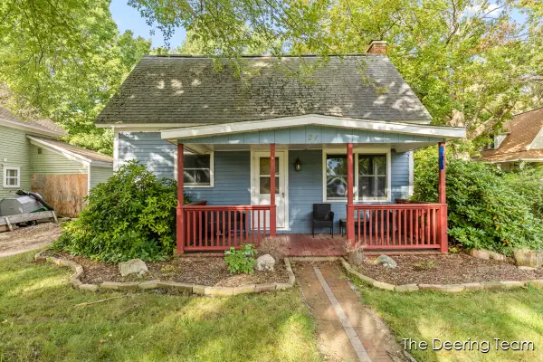 21 S Gibbs Street, White Cloud, MI 49349