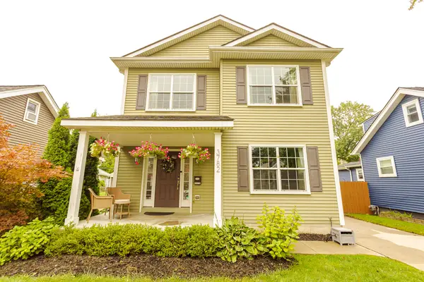 3782 Oakshire Avenue, Berkley, MI 48072