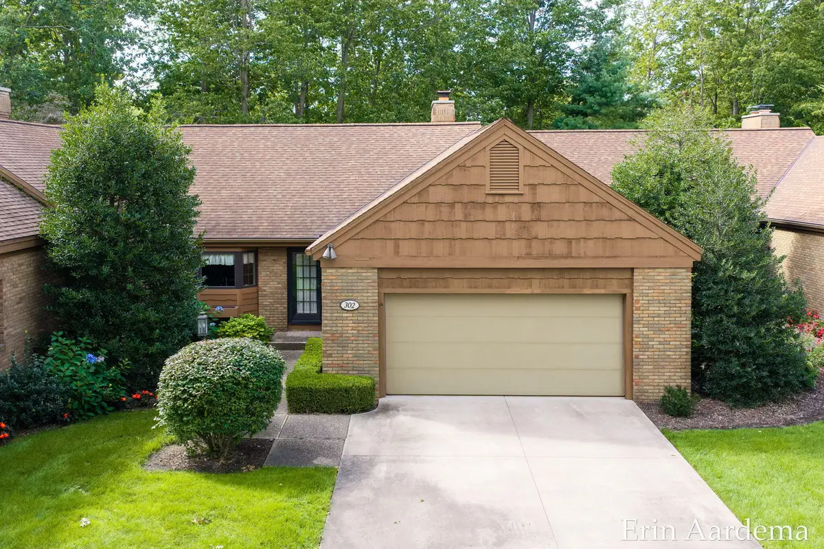302 Foxcroft Circle, Holland, MI 49423 - #1