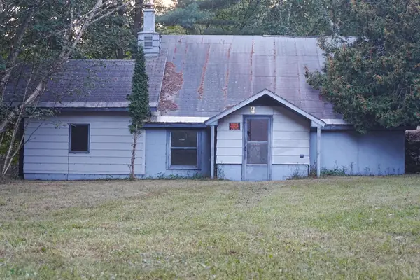 1140 W Freeman Road, Free Soil, MI 49411