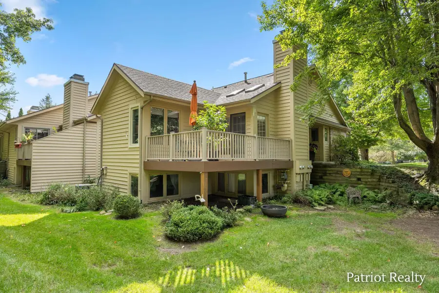 2108 Tall Meadow Street Ne, Grand Rapids, MI 49505 - #2
