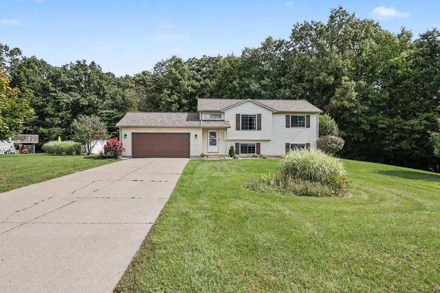 7423 High Timber Drive, Greenville, MI 48838 - #2