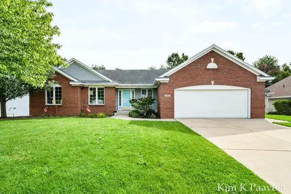 4194 Little Star Court Sw, Grandville, MI 49418