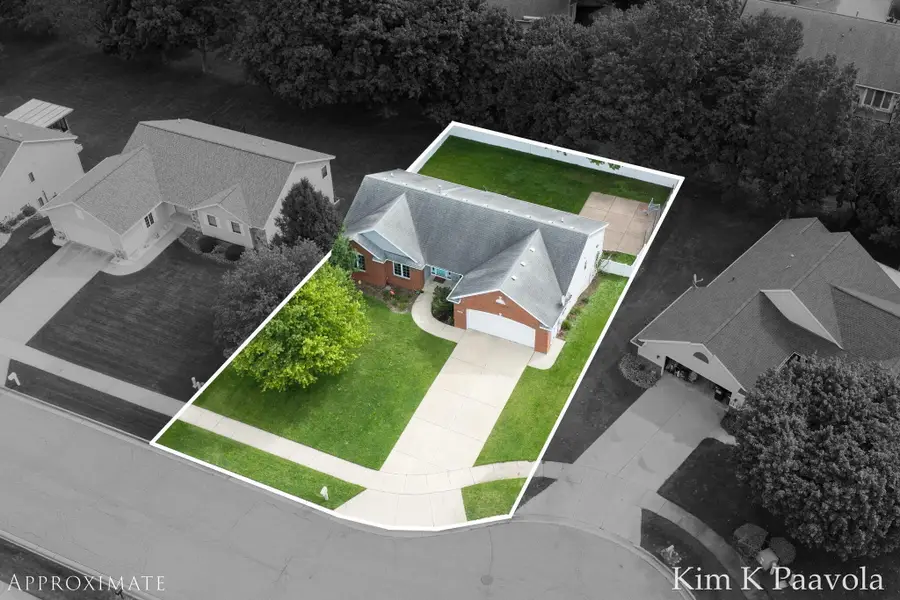 4194 Little Star Court Sw, Grandville, MI 49418 - #2