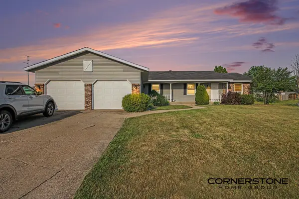 5991 Valley Ln Drive Se, Kentwood, MI 49508