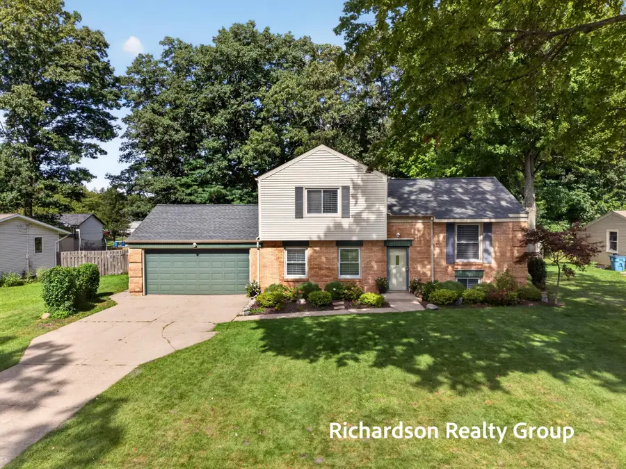 15937 Obrien Court, Grand Haven, MI 49417 - #3