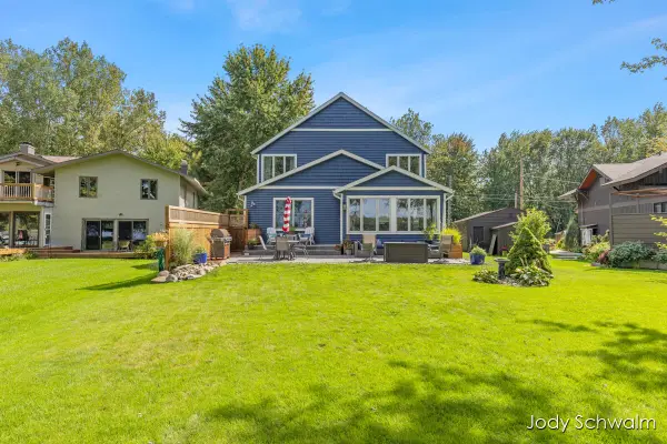 7121 Hass Drive Ne, Comstock Park, MI 49321