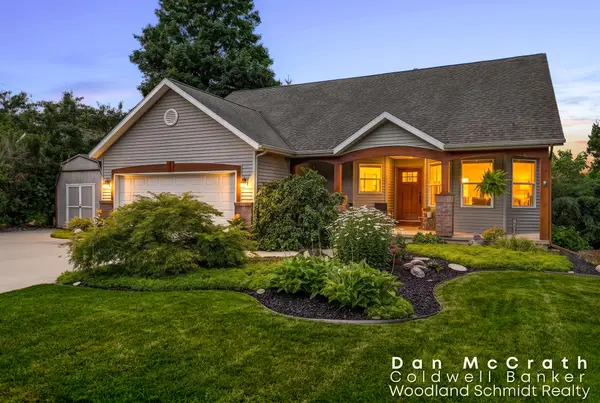941 Paw Paw Drive, Holland, MI 49423