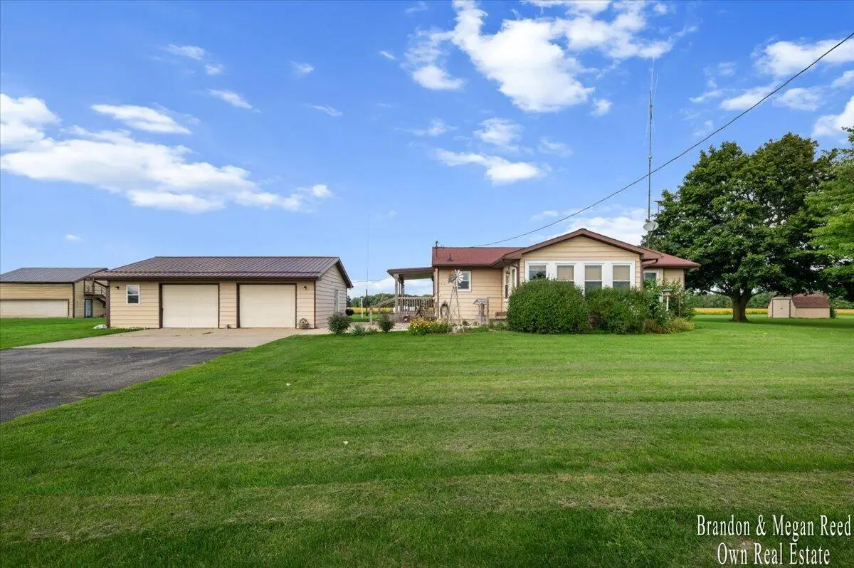 2191 E Grand River Avenue, Portland, MI 48875 - #1