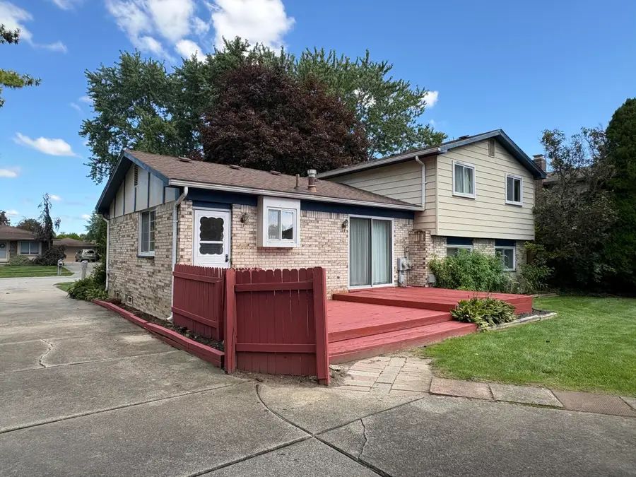 19324 Todd Drive, Clinton Township, MI 48038 - #3