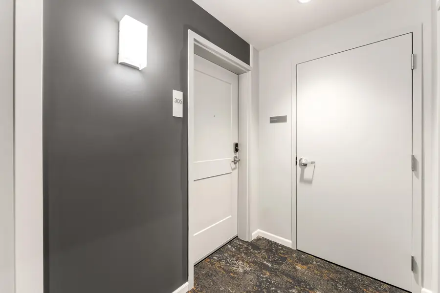 110 W Savidge Street #206, Spring Lake, MI 49456 - #3