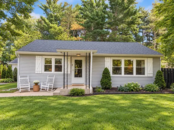 11195 Mcgregor Road, Pinckney, MI 48169