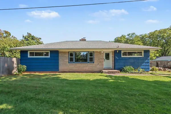7806 N 40th Street, Augusta, MI 49012
