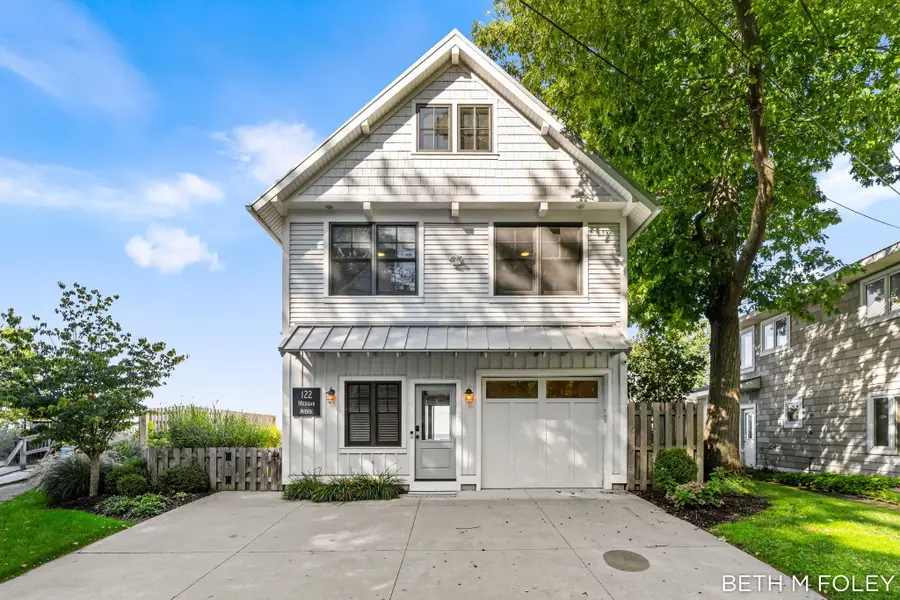 122 Michigan Avenue, Holland, MI 49424 - #2