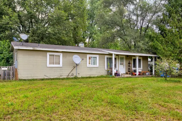 2503 Beach Court, Allegan, MI 49010