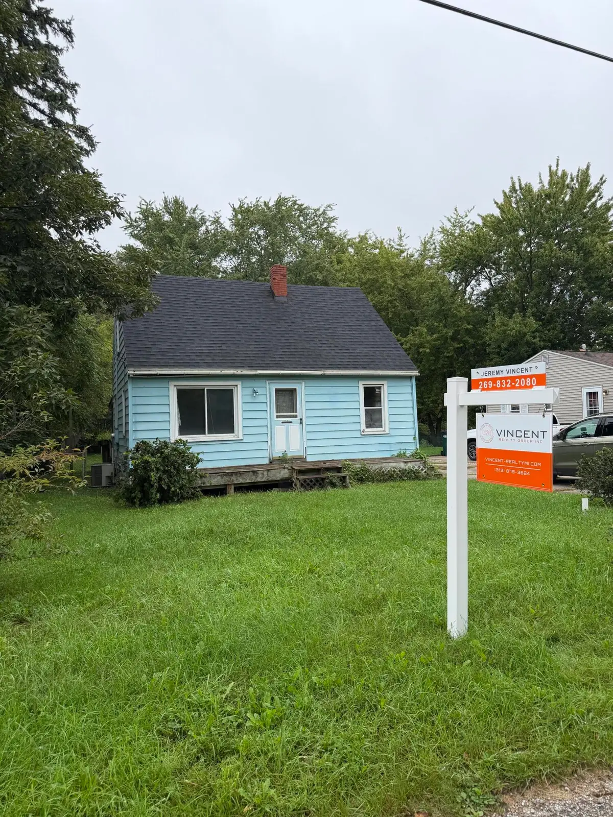 122 W Fairfield Avenue, Lansing, MI 48906 - #1