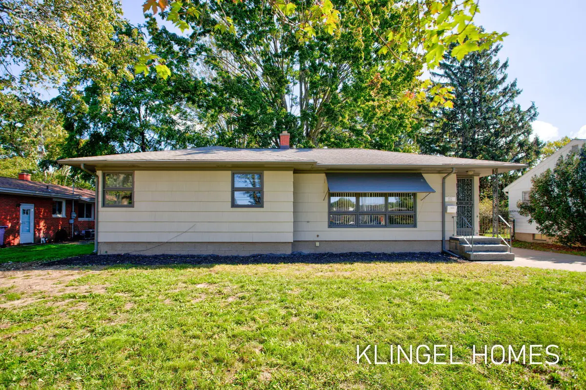 902 S Despelder Street, Grand Haven, MI 49417 - #1