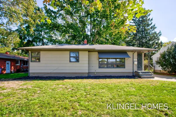 902 S Despelder Street, Grand Haven, MI 49417