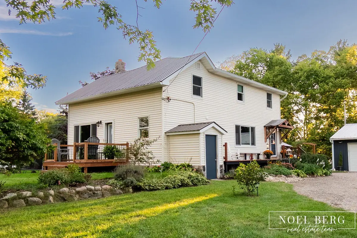 6545 Blackmer Road, Ravenna, MI 49451 - #1