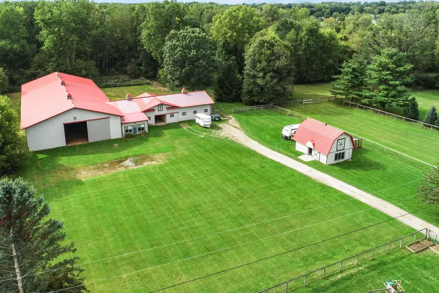 9623 Earhart Road, South Lyon, MI 48178 - #2