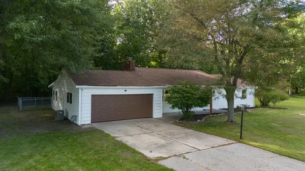5564 Newton Avenue, Coloma, MI 49038
