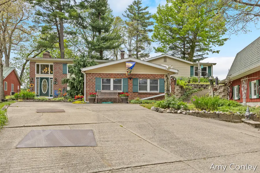 875 Bruce Drive, Middleville, MI 49333 - #2
