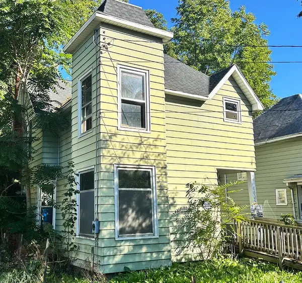 1005 1st Street, Jackson, MI 49203