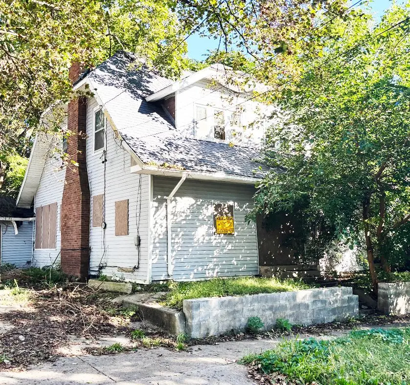 1007 Woodbridge Street, Jackson, MI 49203 - #1