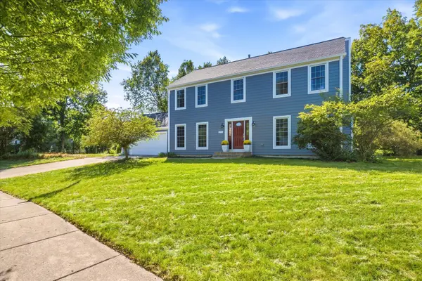 3572 Whispering Oaks Drive, Ann Arbor, MI 48108
