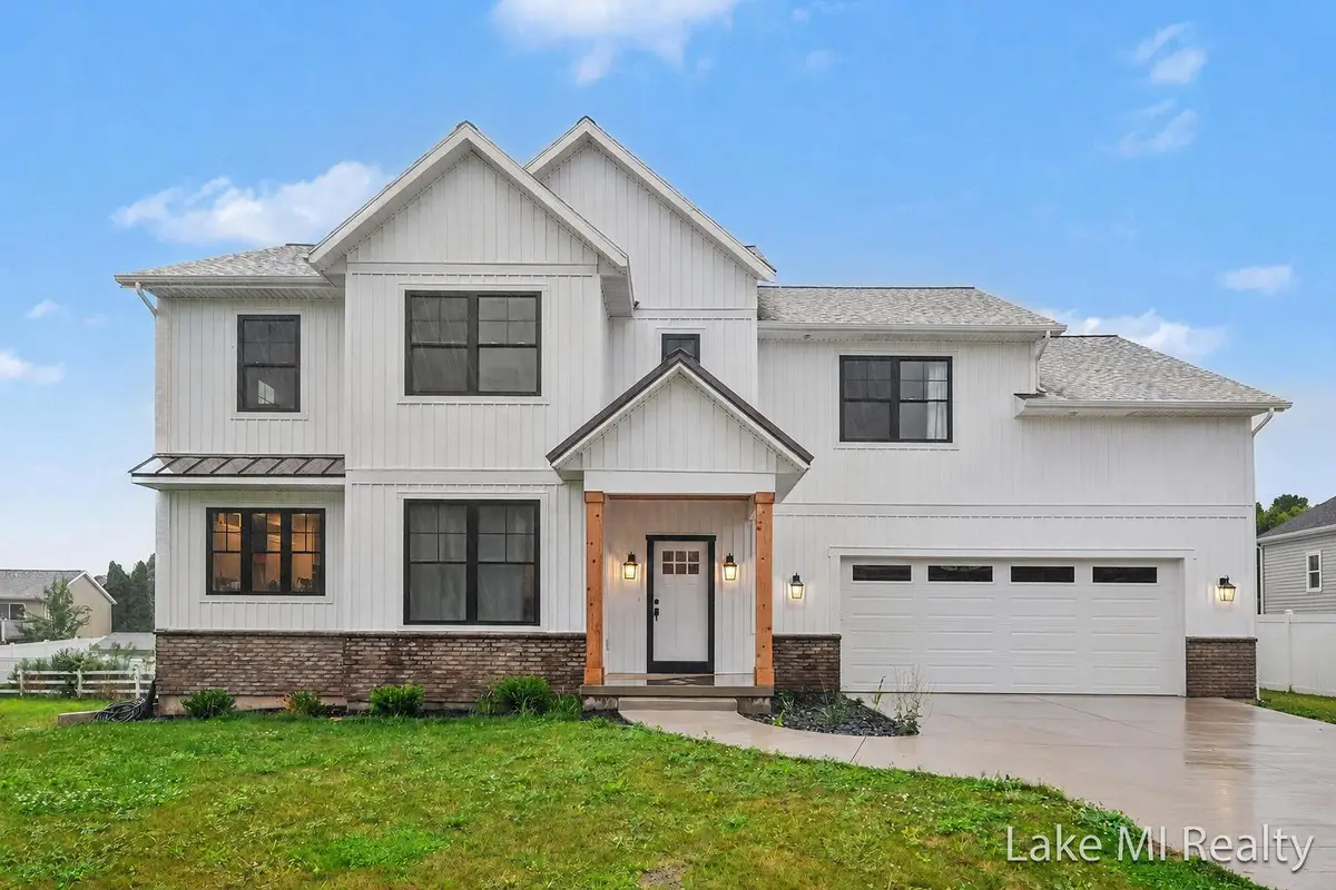 5655 Courtney Lynn Court Sw, Wyoming, MI 49418 - #1