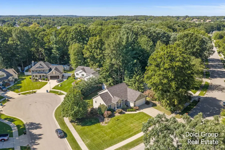 2538 Danton Drive Sw, Wyoming, MI 49519 - #2