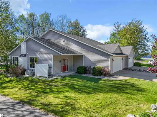 122 Davidsen Shrs Drive, Cadillac, MI 49601 - #1