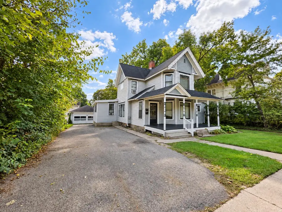 607 W Prospect Street, Marshall, MI 49068 - #2