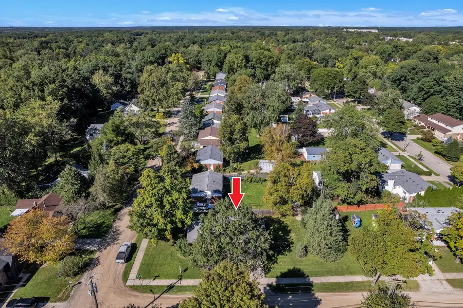 2820 Hollywood Drive, Ann Arbor, MI 48103 - #2