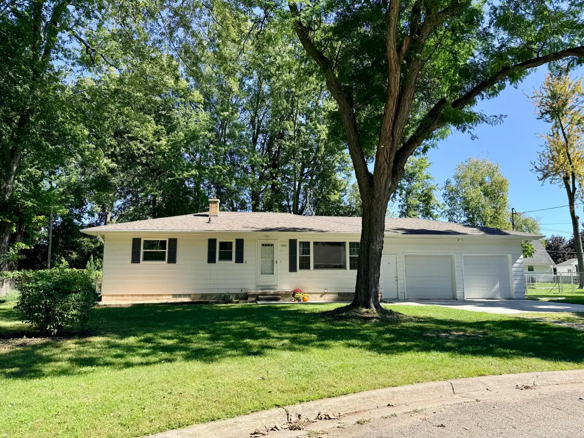 4801 Tressa Drive, Lansing, MI 48910 - #1