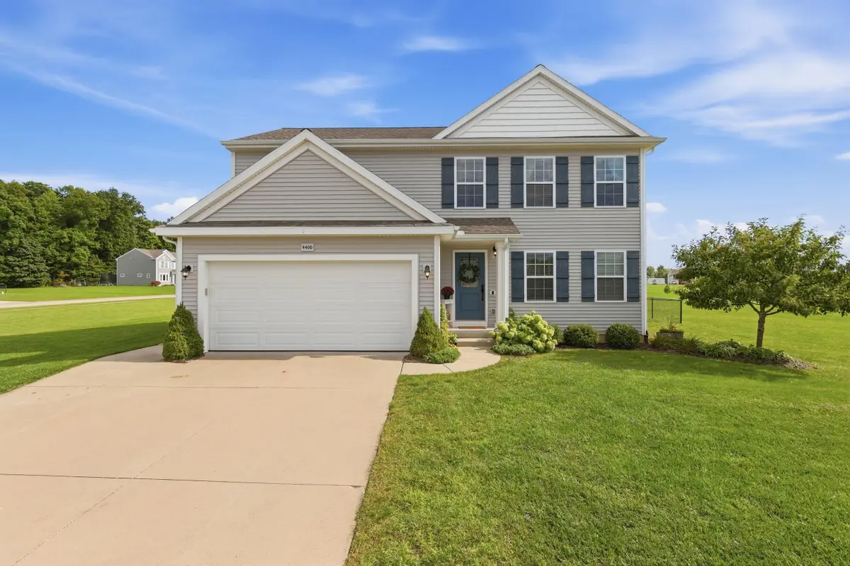 4400 Little Creek Court Ne, Cedar Springs, MI 49319 - #1