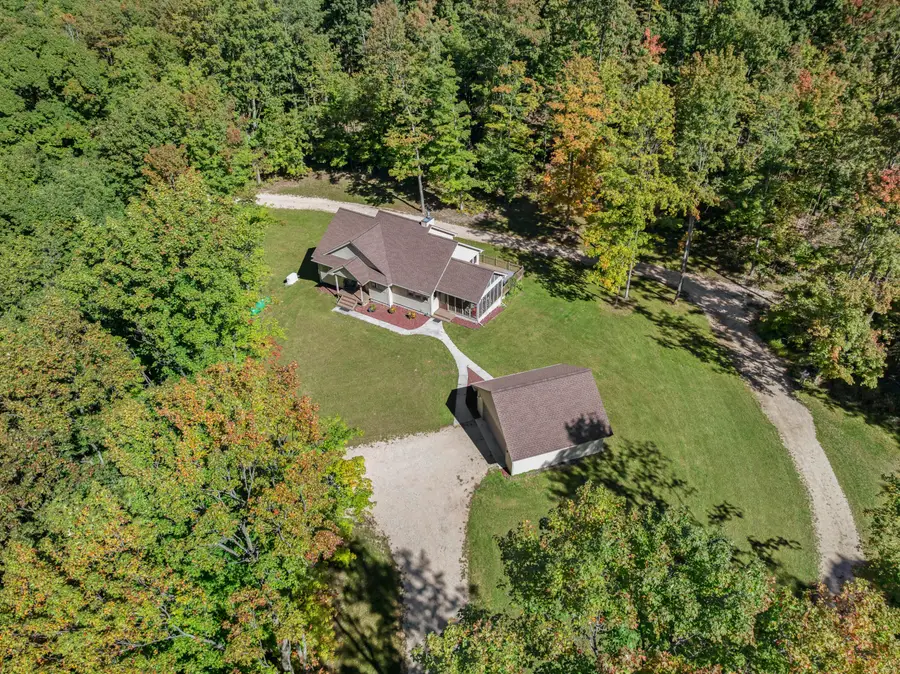 21125 Valencourt Road, Copemish, MI 49625 - #2