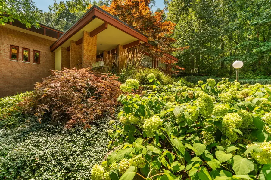 276 Indian River Place, Ann Arbor, MI 48104 - #3