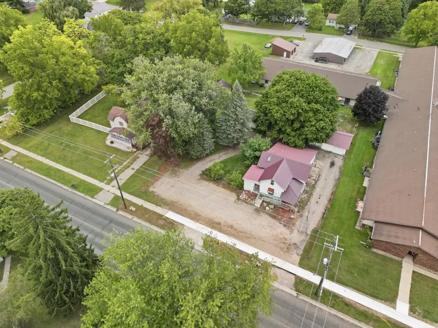 416 W Main Street, Stanton, MI 48888 - #2