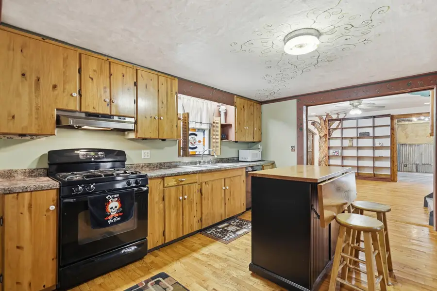 416 W Main Street, Stanton, MI 48888 - #3