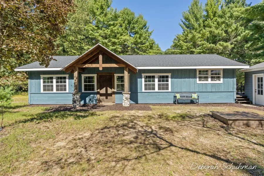 5267 E 28th Street, White Cloud, MI 49349 - #2