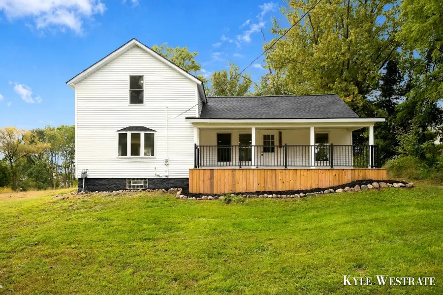 3820 11 Mile Road Ne, Rockford, MI 49341 - #2