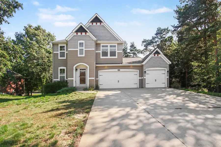 809 Ashlee Drive, Norton Shores, MI 49441 - #2