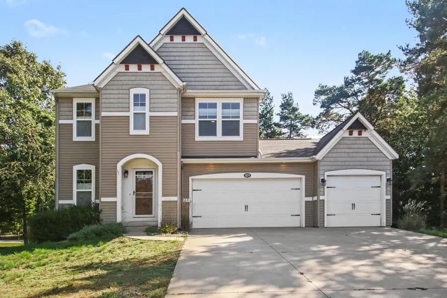 809 Ashlee Drive, Norton Shores, MI 49441 - #3