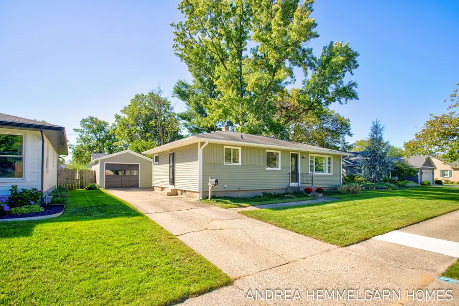 354 W 31st Street, Holland, MI 49423 - #3