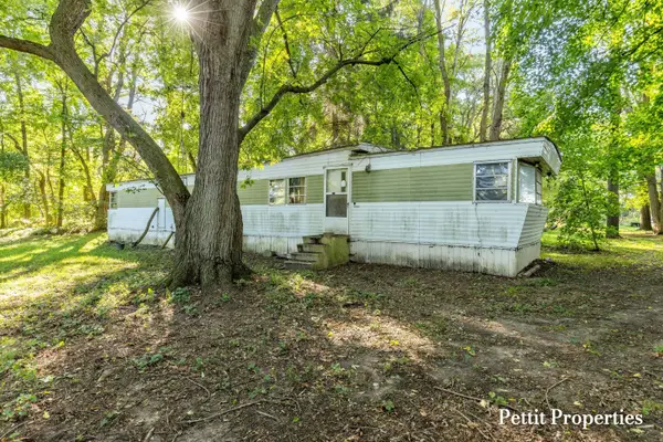 5200 Upton Road, Hastings, MI 49058