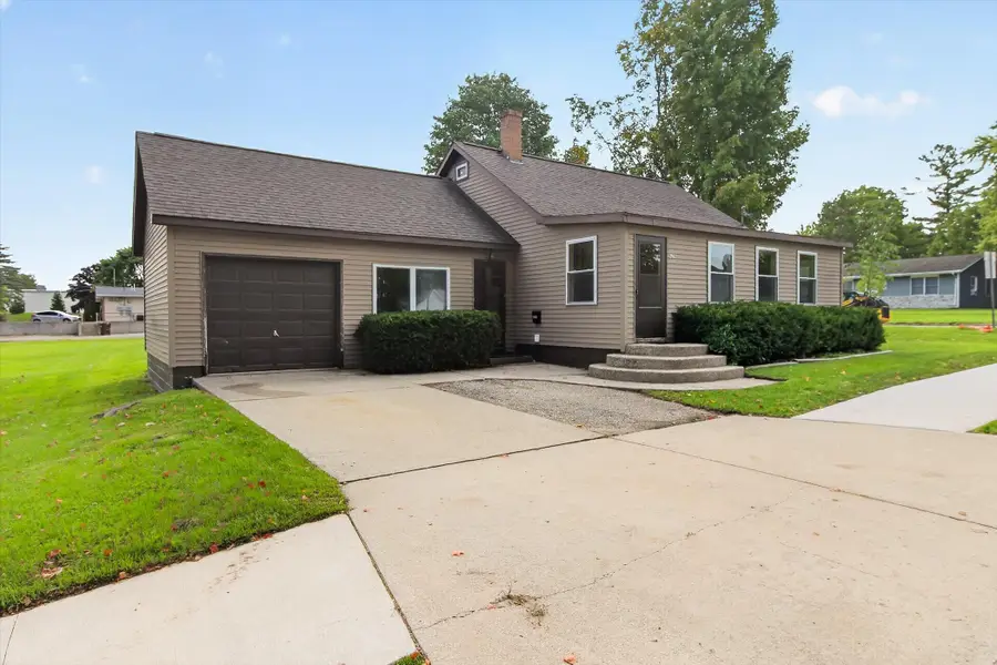 629 Division Street, Big Rapids, MI 49307 - #2