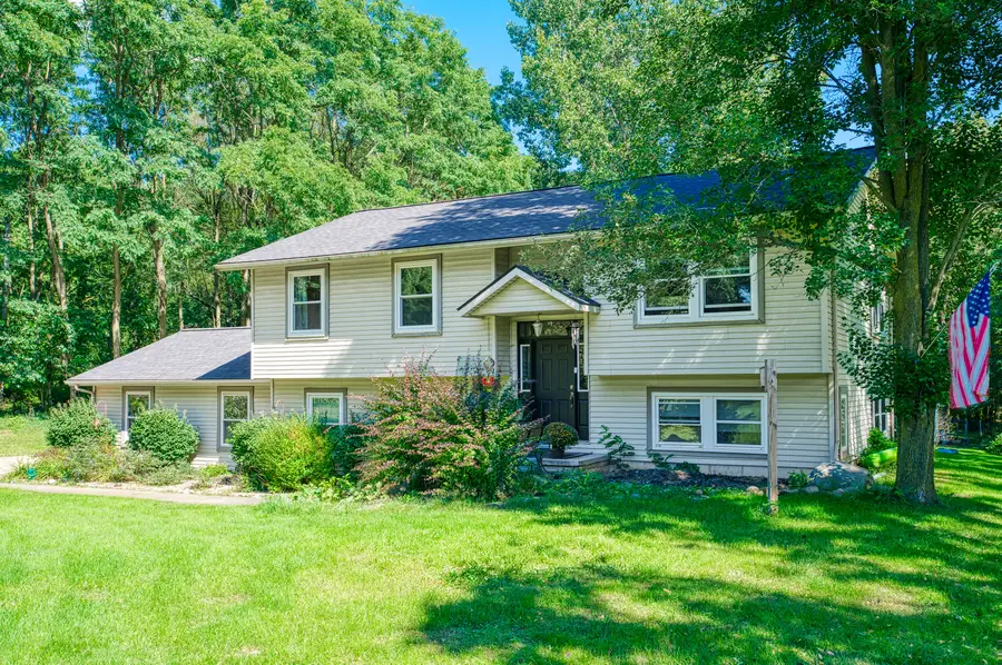 7375 Moeckel Road, Grass Lake, MI 49240 - #2